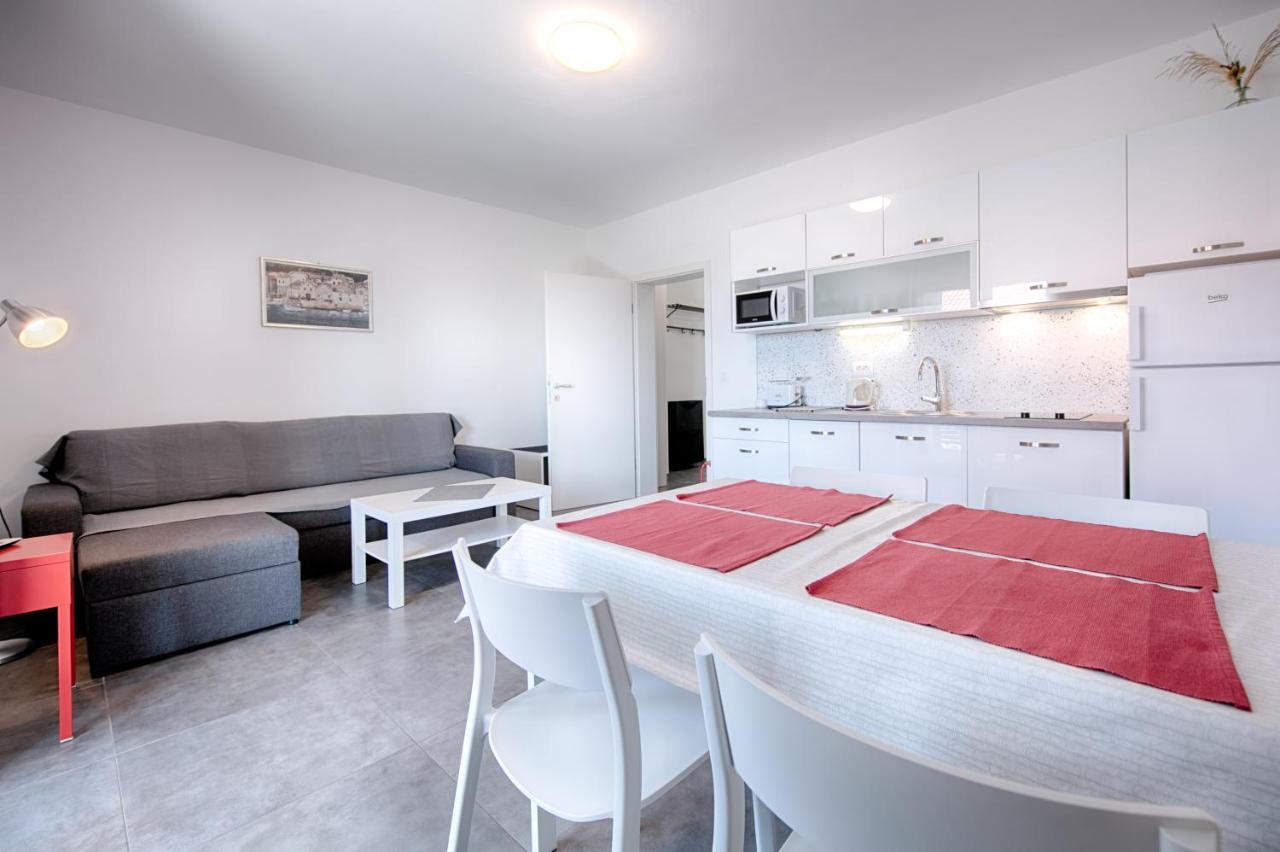 Apartmani Dule Komiža Exterior foto