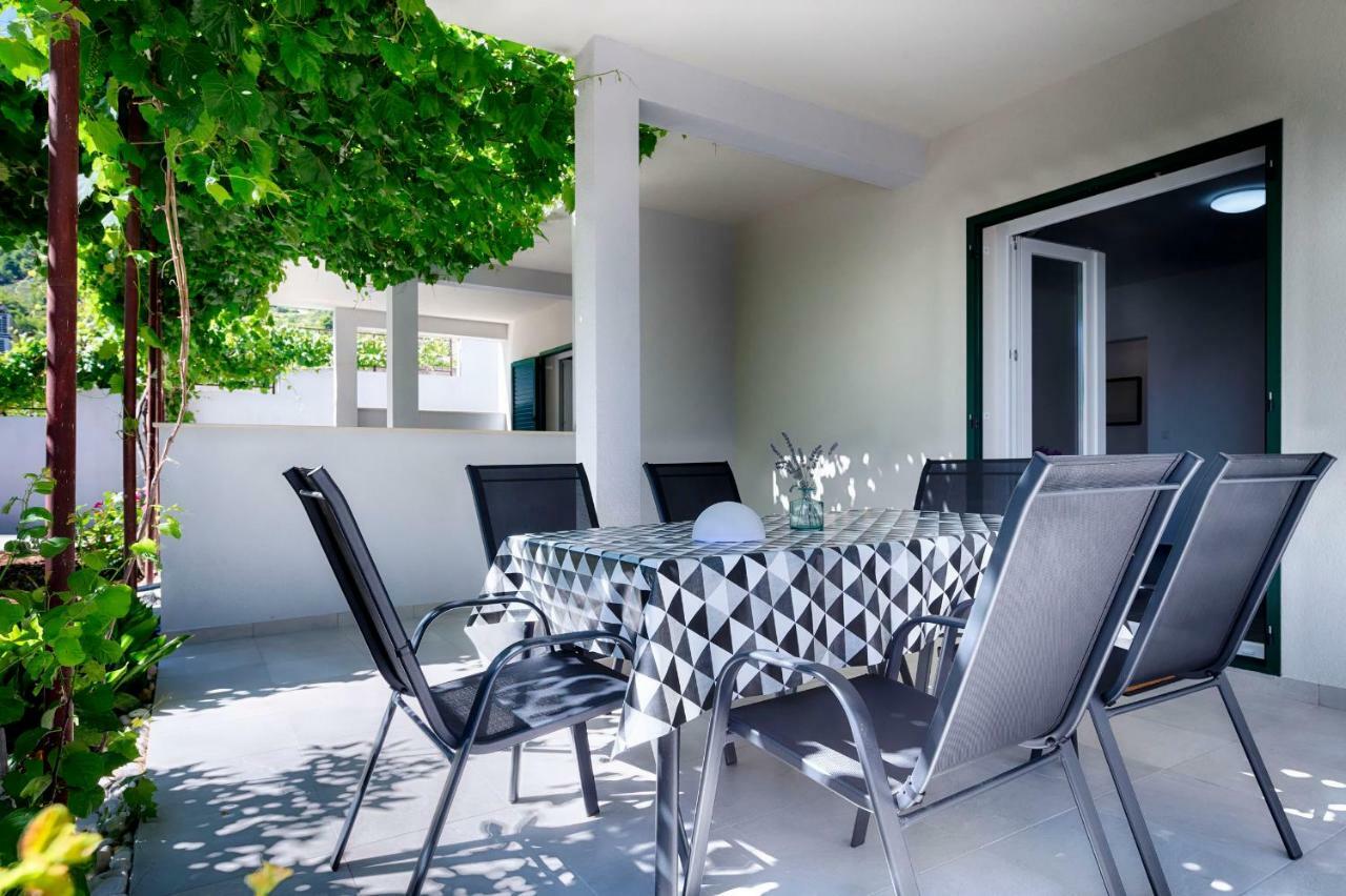 Apartmani Dule Komiža Exterior foto